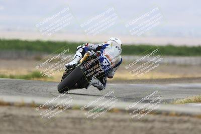 media/May-03-2025-CRA (Sat) [[22b18d099a]]/Races/Race 2/